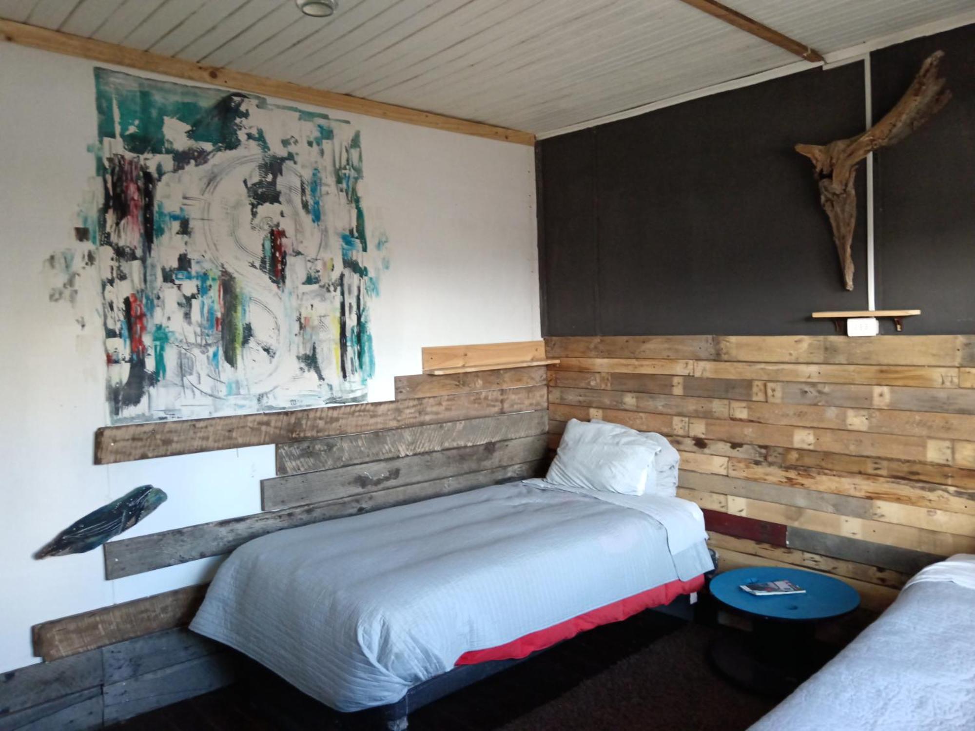 Upcycling Hostel Puerto Natales Bilik gambar